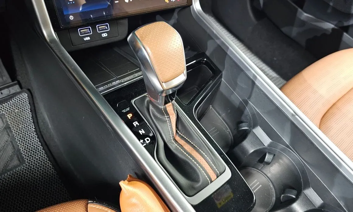 KG Mobility (Ssangyong) Torres — фото 10