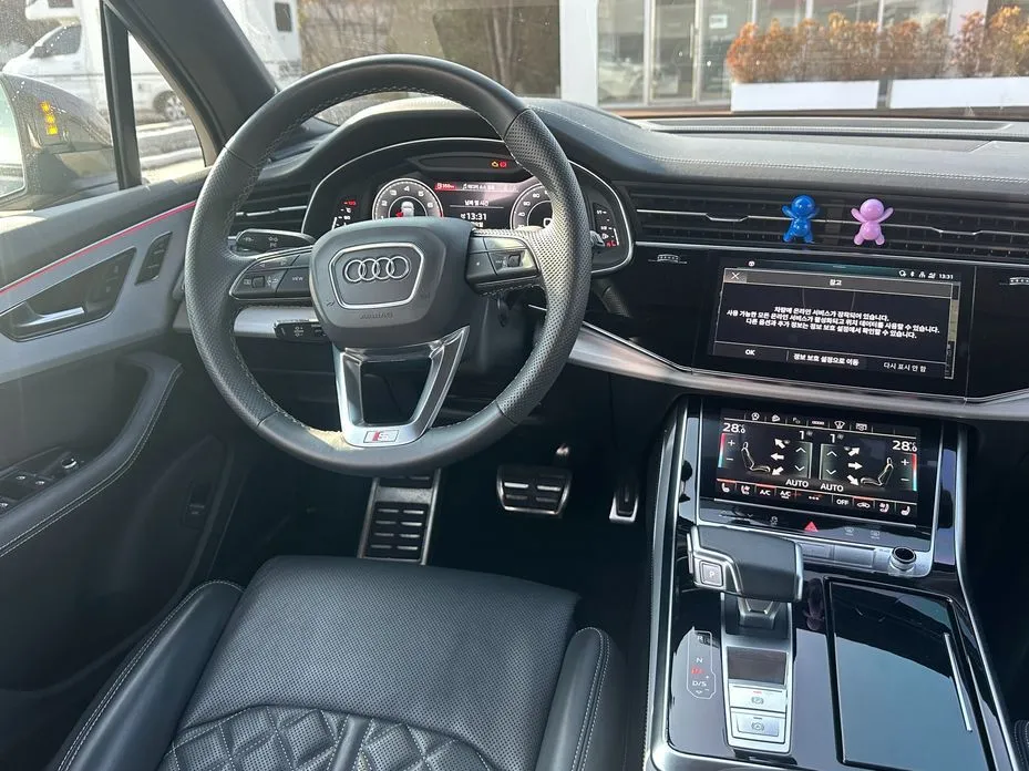 Audi Q7 — фото 3