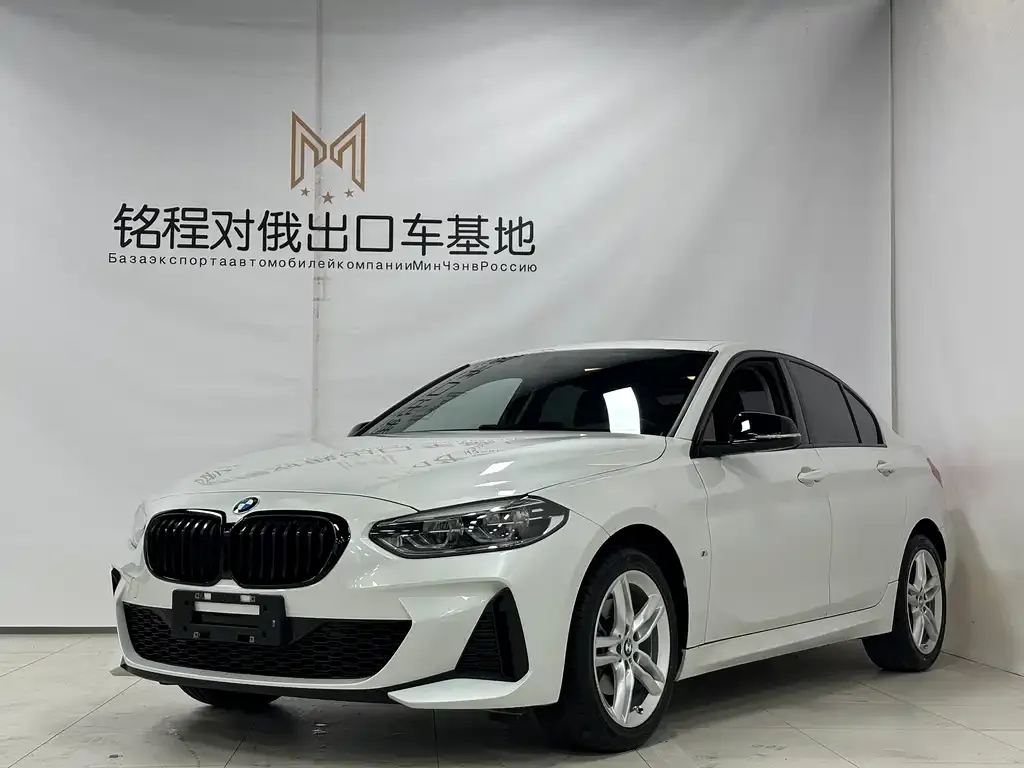 BMW 1 Series — фото 1