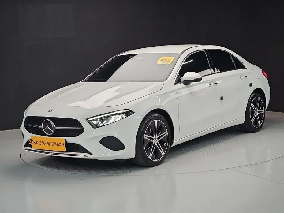 Mercedes-Benz A-Class — фото 1