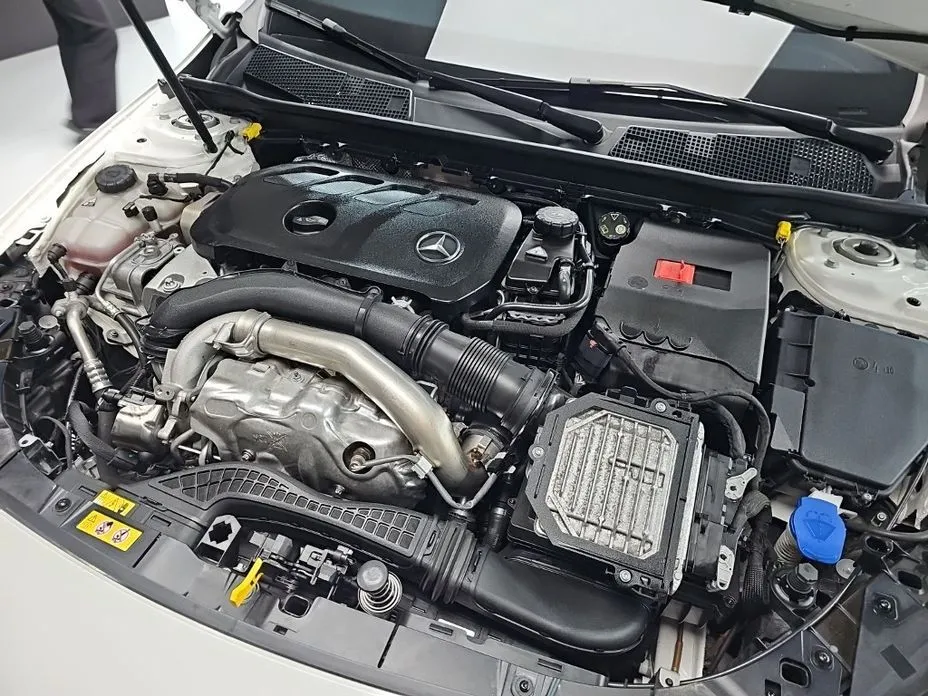 Mercedes-Benz A-Class — фото 10