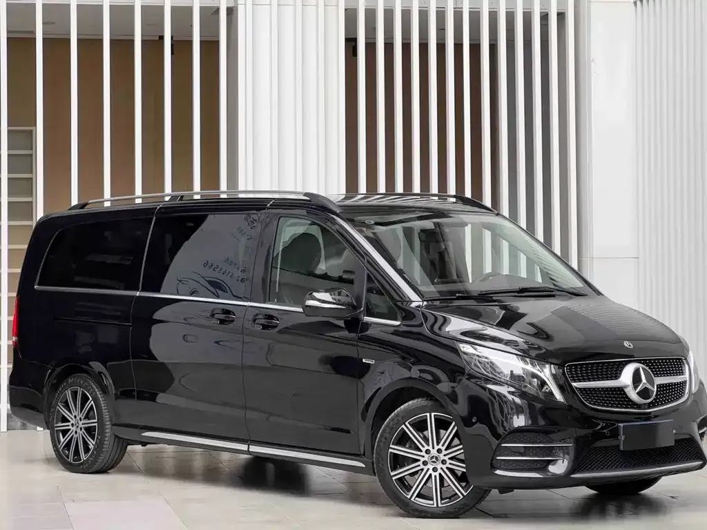 Mercedes-Benz V-Class — фото 10