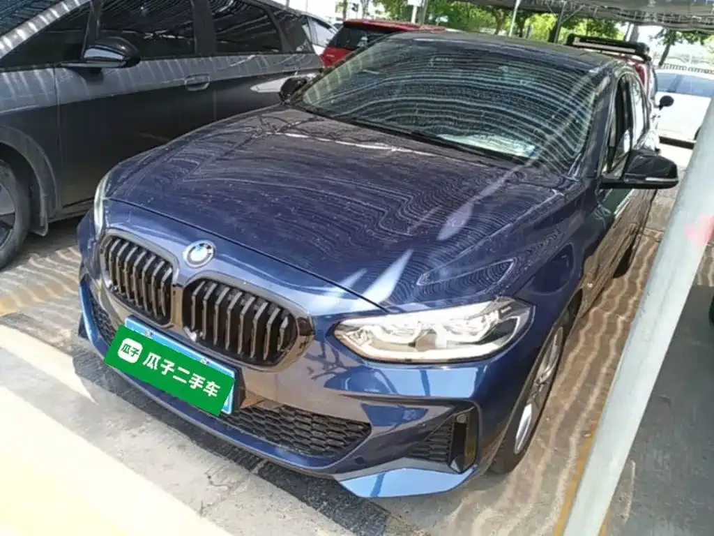 BMW 1 Series — фото 1
