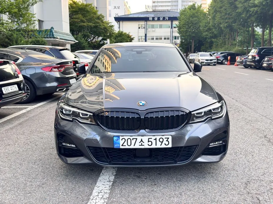 BMW 3-Series — фото 1