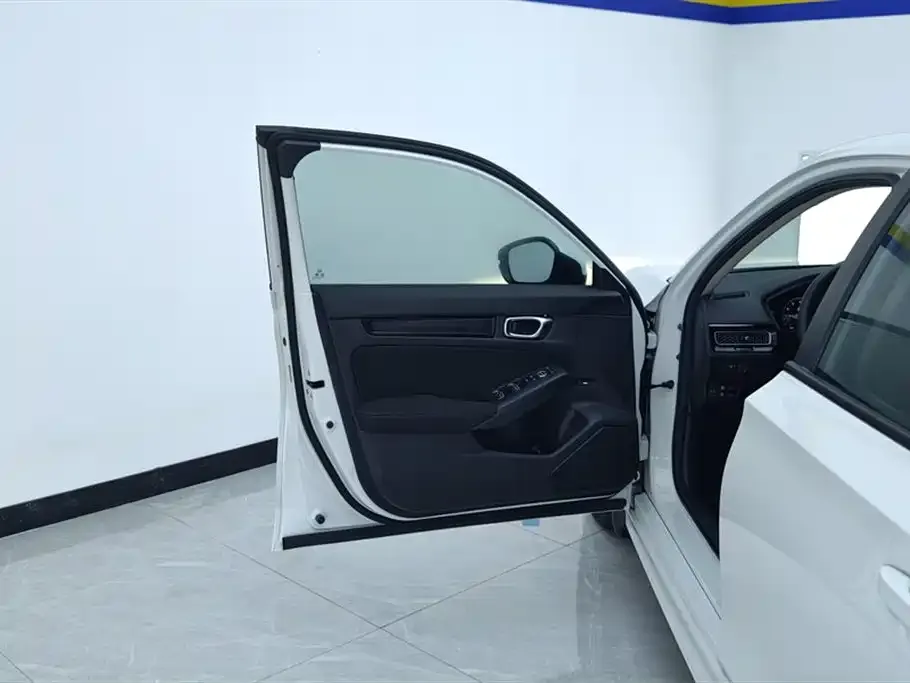 Honda Civic — фото 4