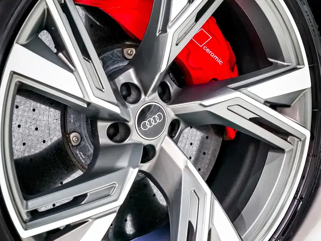 Audi RS 6 — фото 10