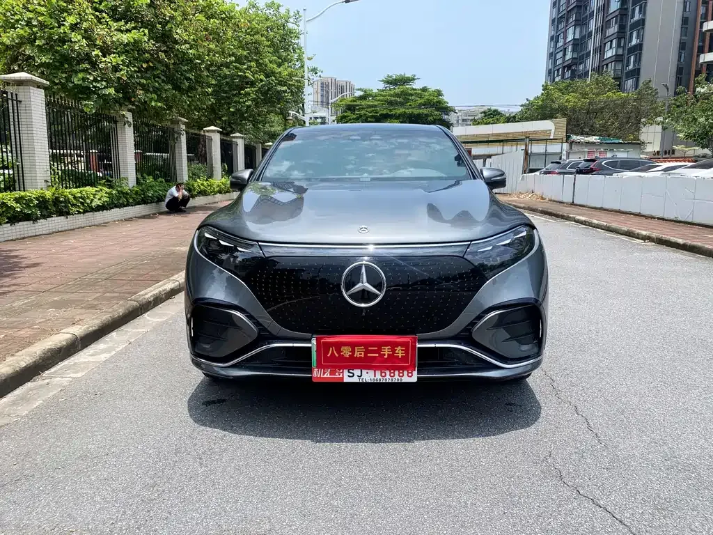 Mercedes-Benz EQS SUV — фото 6