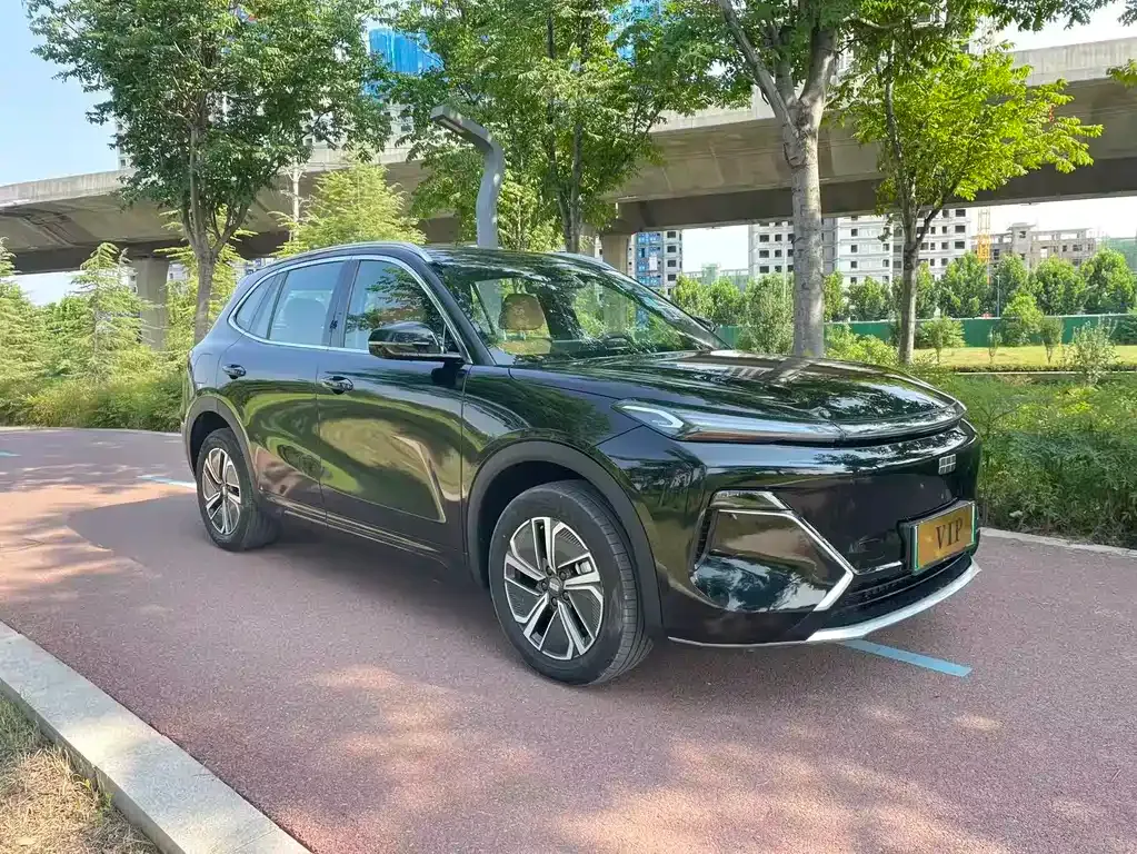 Geely Galaxy Xingjian 7 — фото 1