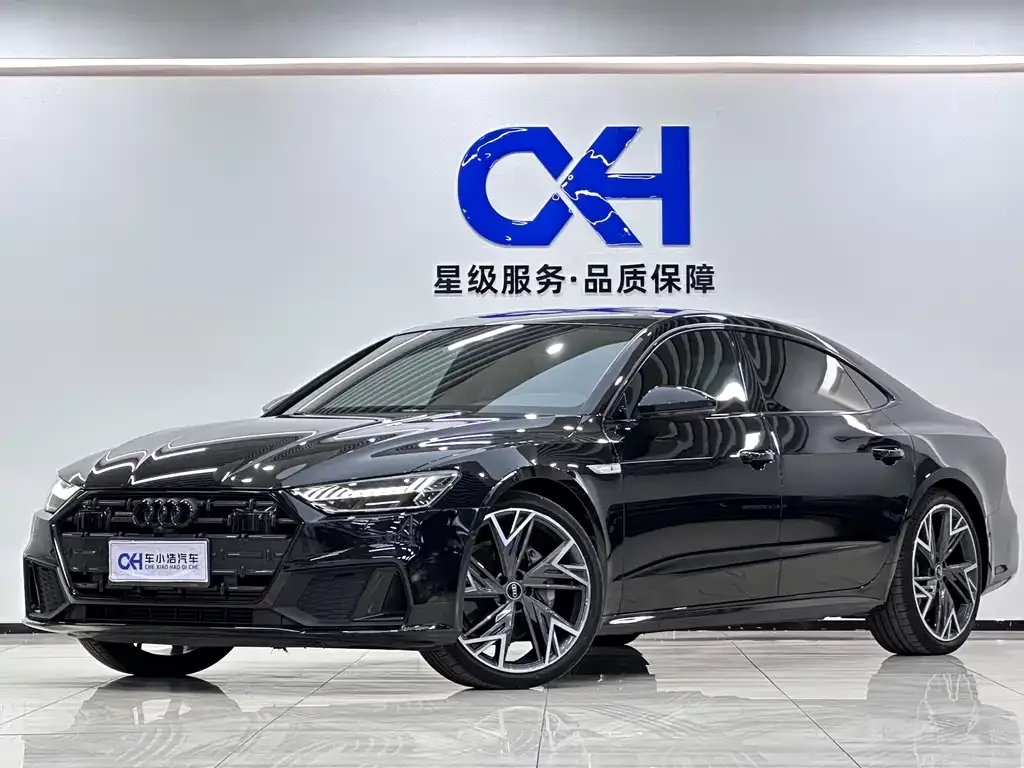 Audi A7L — фото 1
