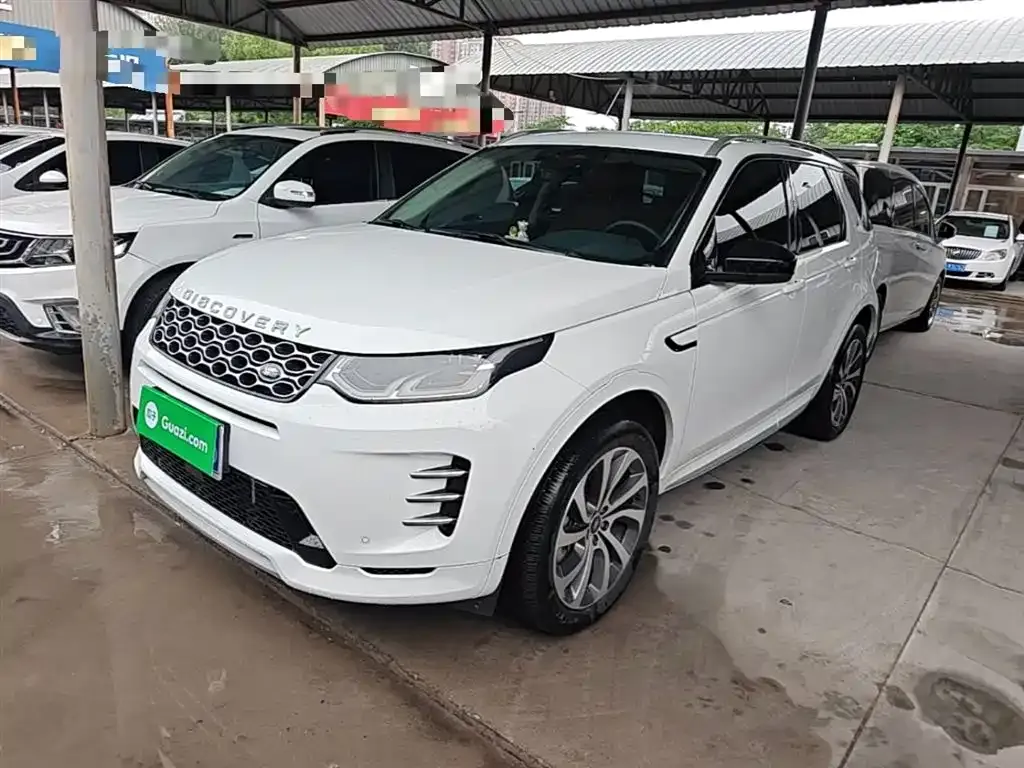 Land Rover Discovery Sport — фото 1