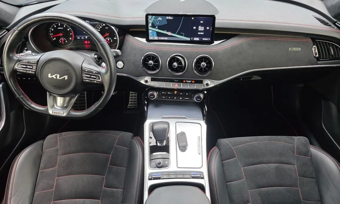 Kia Stinger — фото 10