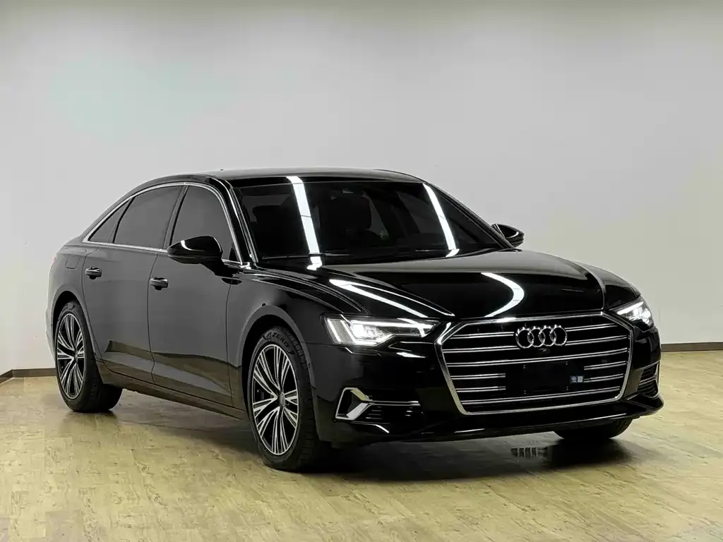 Audi A6L — фото 6