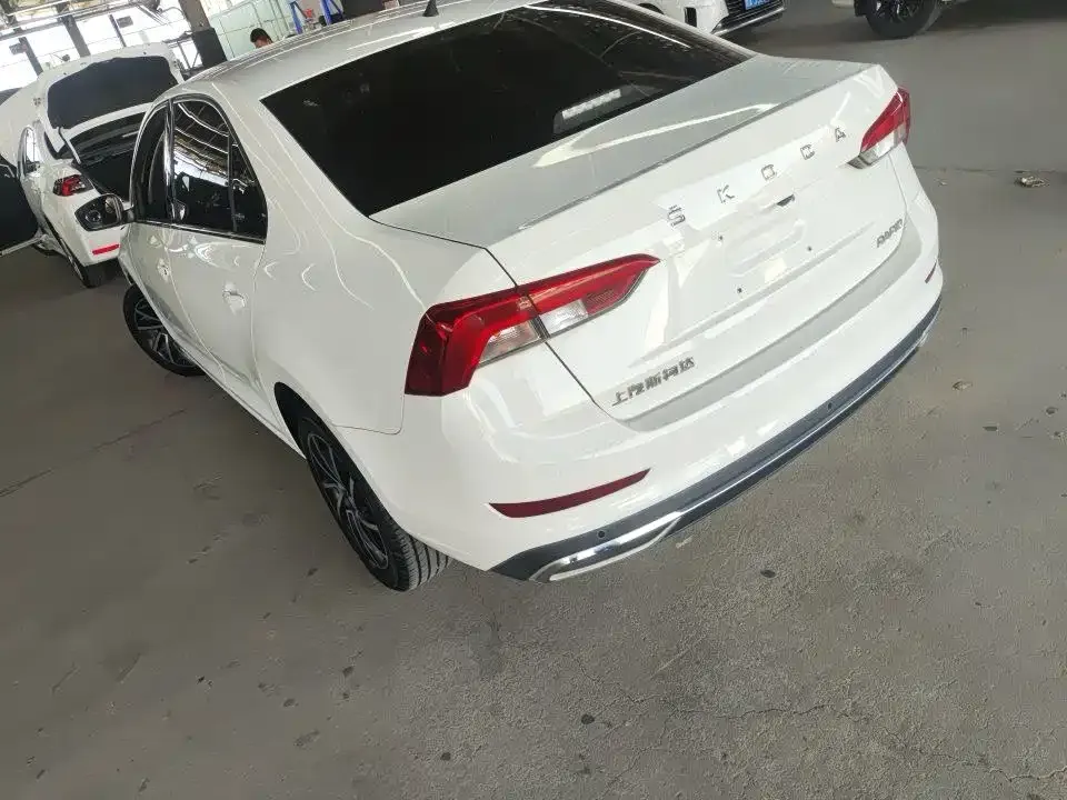 Skoda Rapid — фото 3
