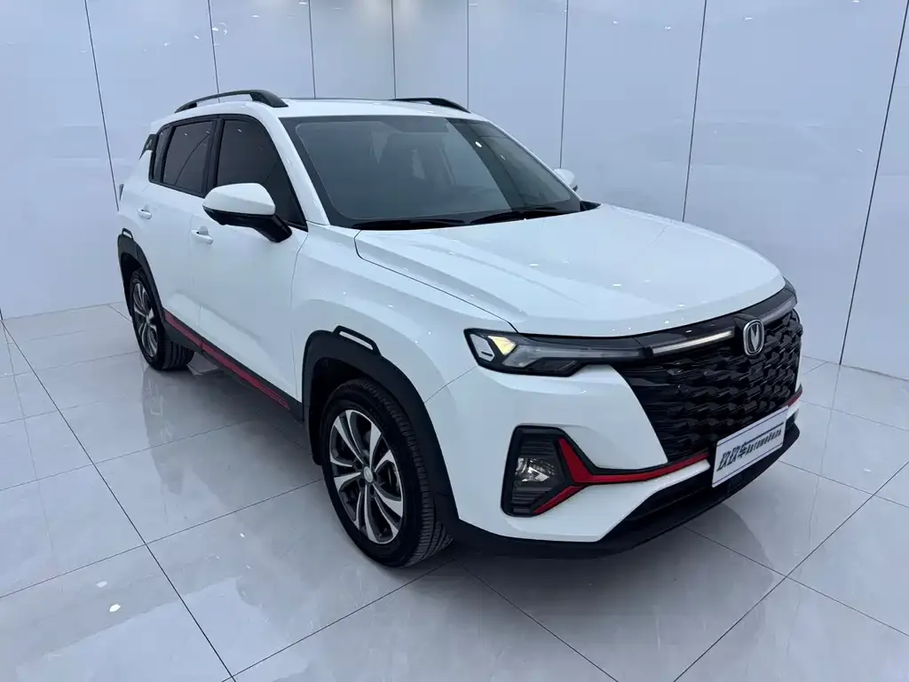 Changan CS35PLUS — фото 3