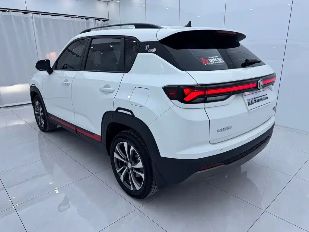 Changan CS35PLUS — фото 6
