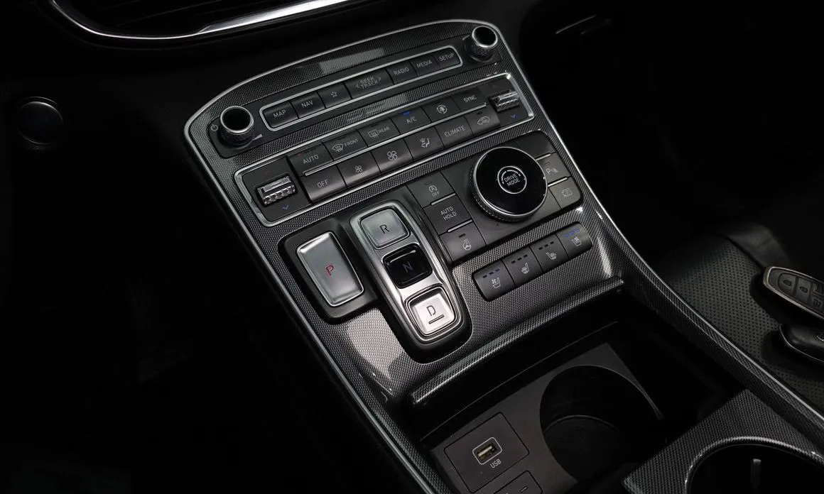 Hyundai Santafe — фото 4