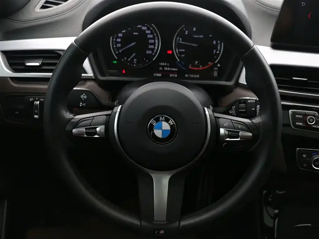 BMW X2 — фото 4