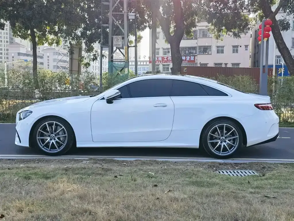 Mercedes-Benz E-Class (Import) — фото 7