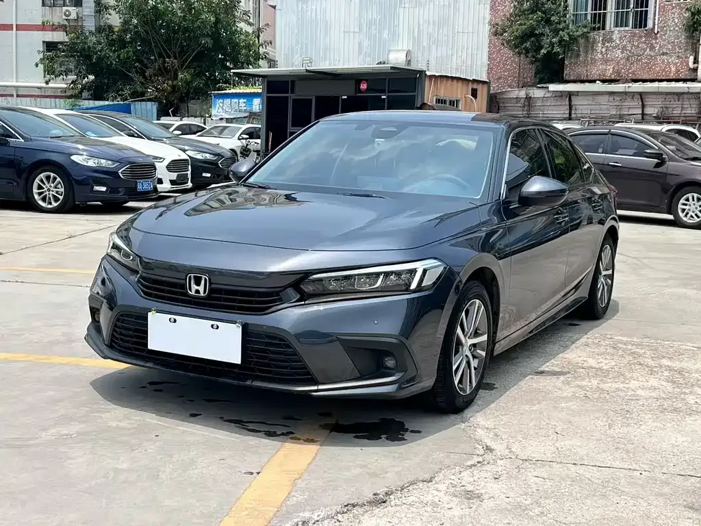 Honda Civic — фото 1