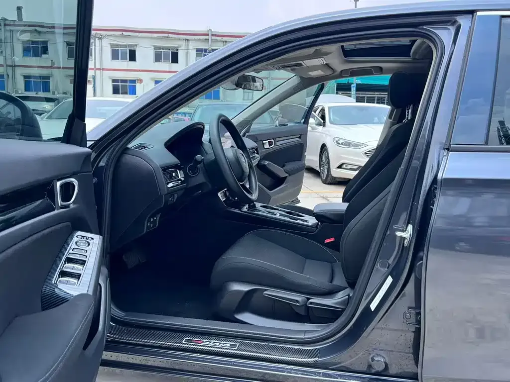 Honda Civic — фото 4