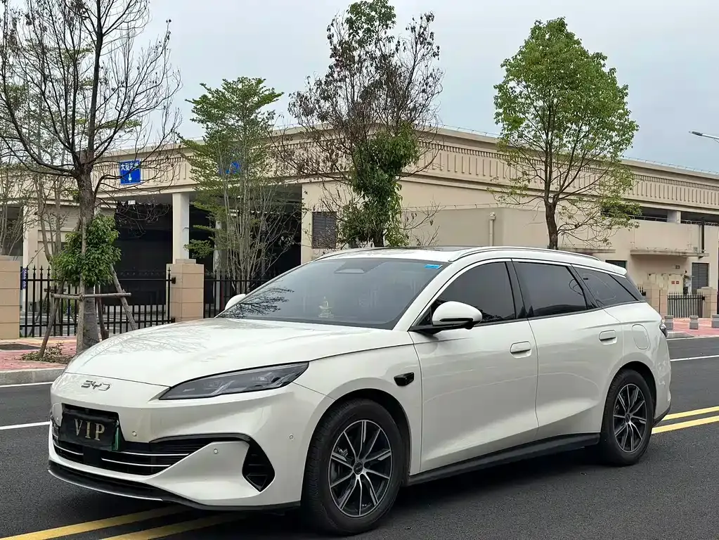 BYD Seal 06 DM-i Touring Edition — фото 1