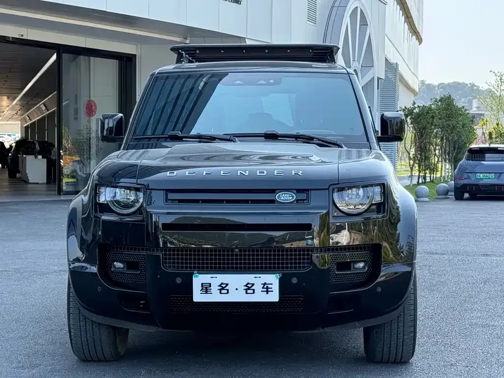 Land Rover Defender — фото 10