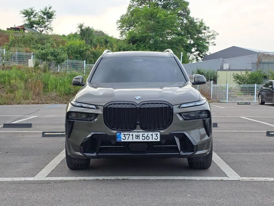 BMW X7 — фото 4