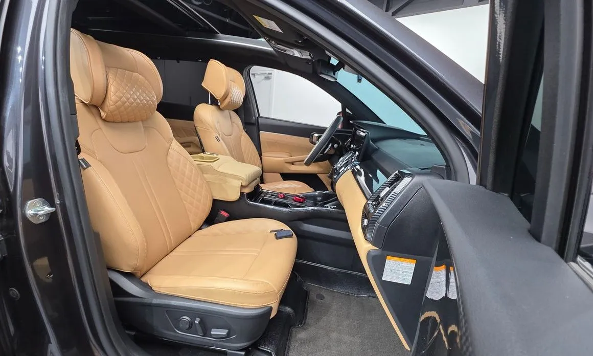 Kia Sorento — фото 9