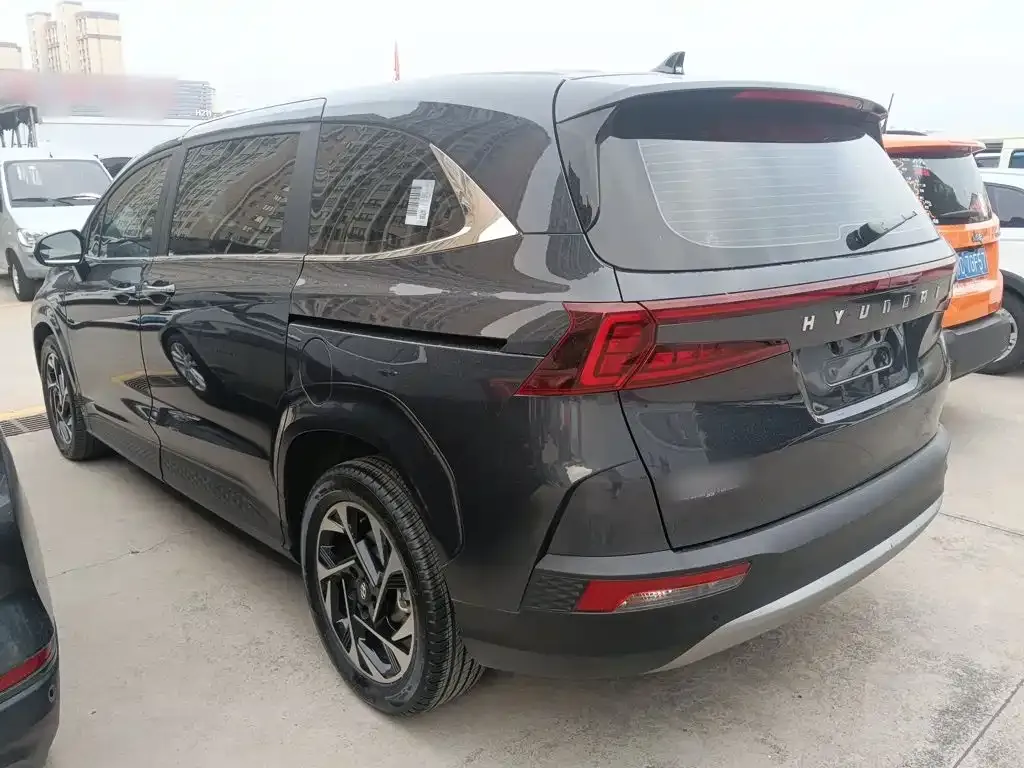 Hyundai Custo — фото 4