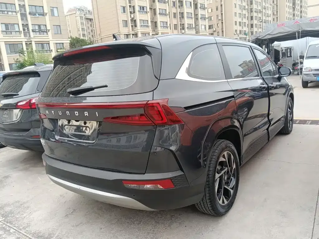 Hyundai Custo — фото 3
