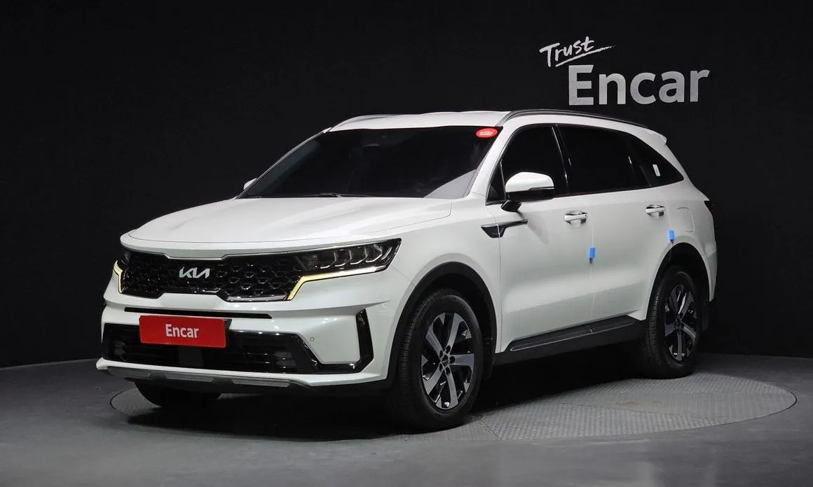 Kia Sorento — фото 1