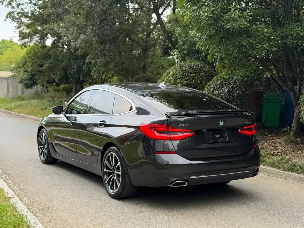 BMW 6 Series GT — фото 9