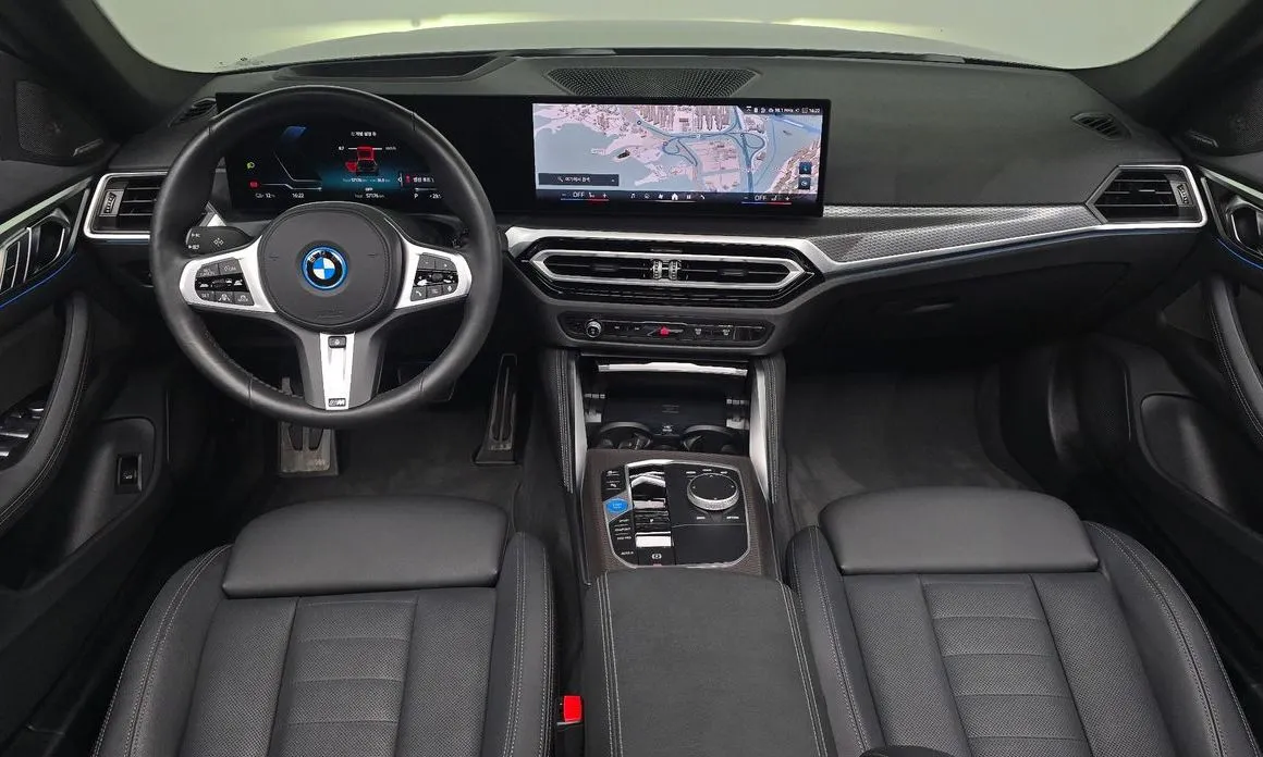 BMW i4 — фото 6