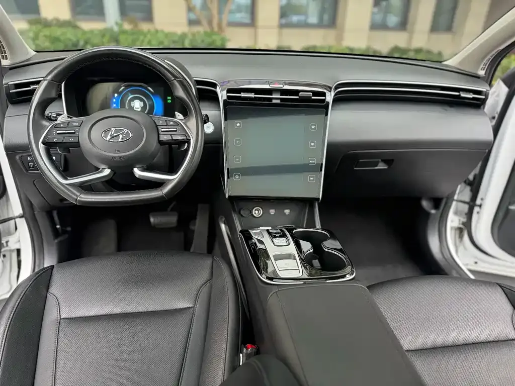 Hyundai Tucson — фото 6