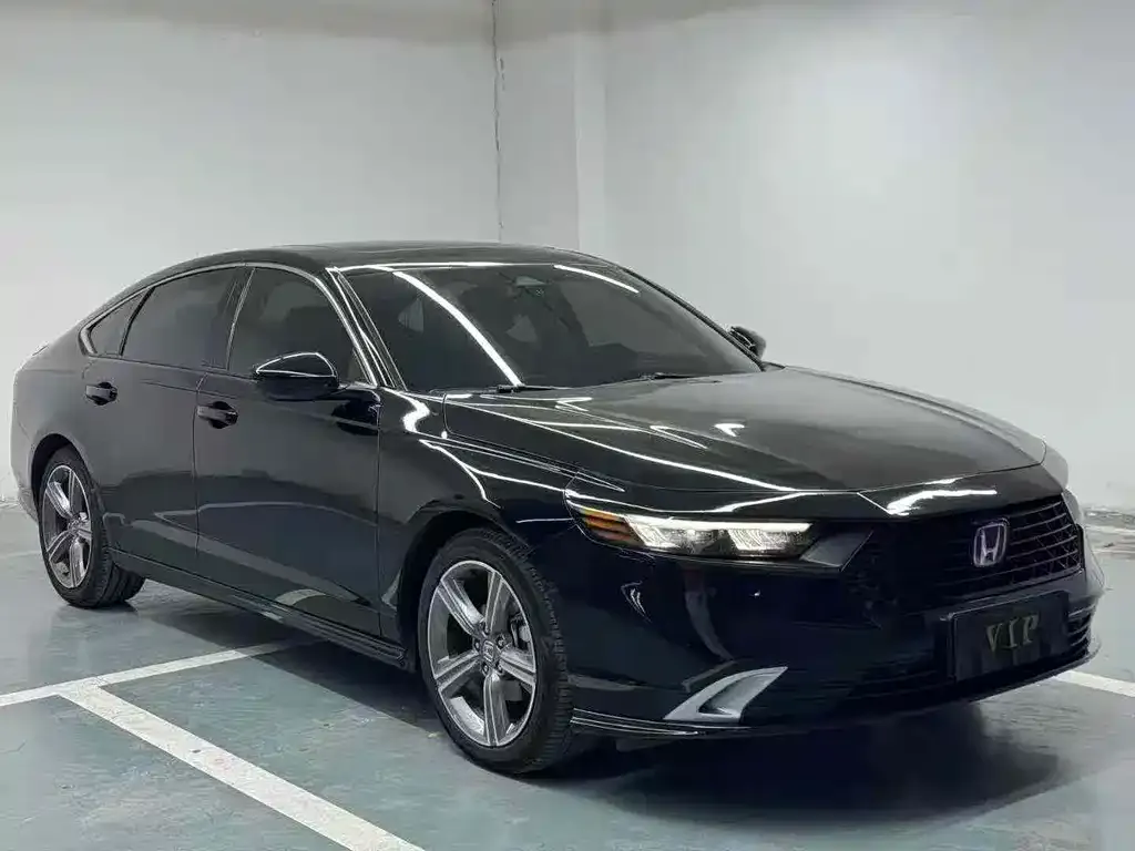 Honda Accord — фото 3