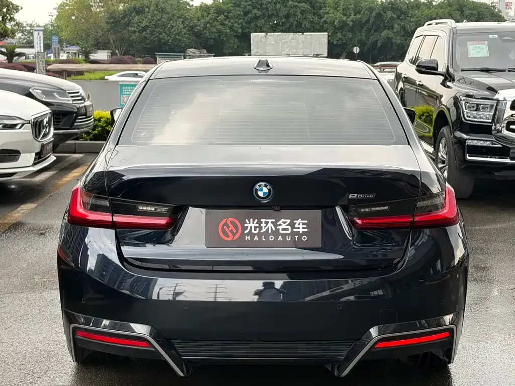 BMW i3 — фото 5