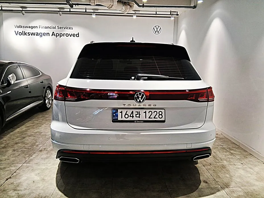 Volkswagen Touareg — фото 2