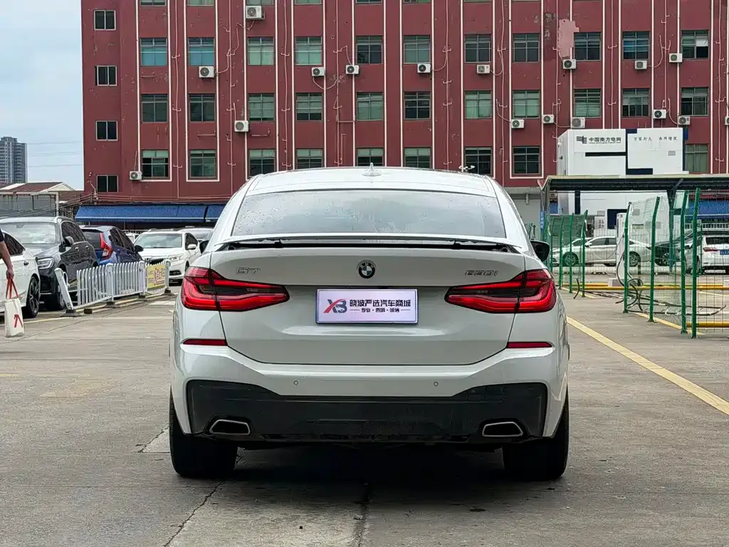 BMW 6 Series GT — фото 2