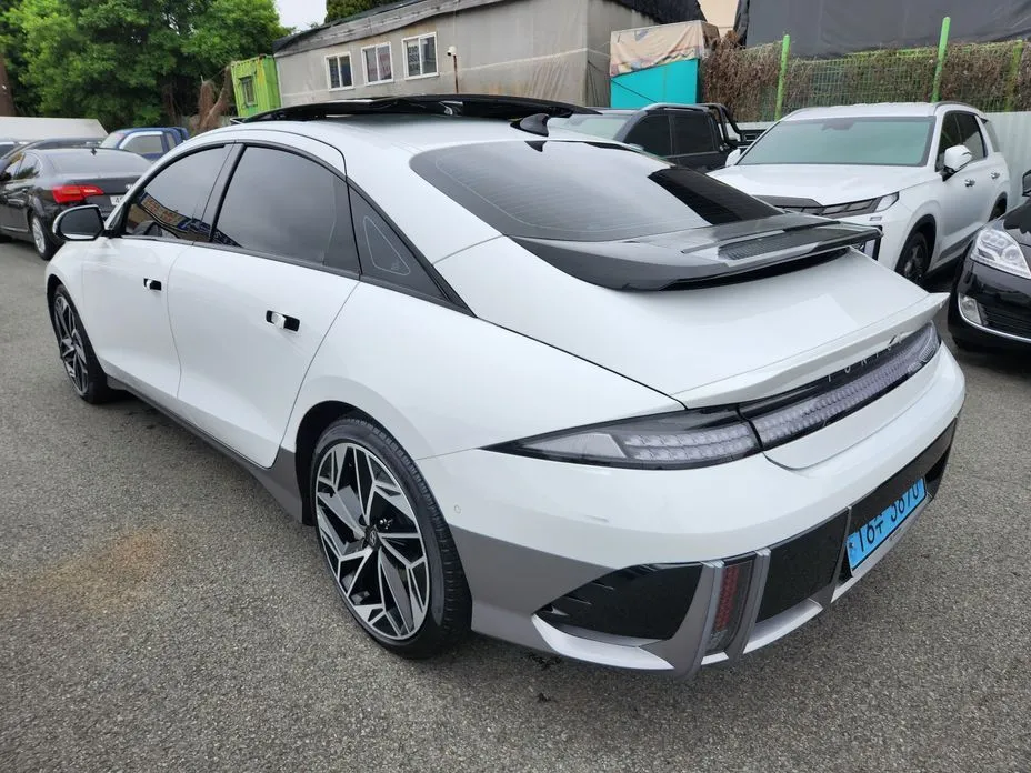 Hyundai Ioniq6 — фото 6