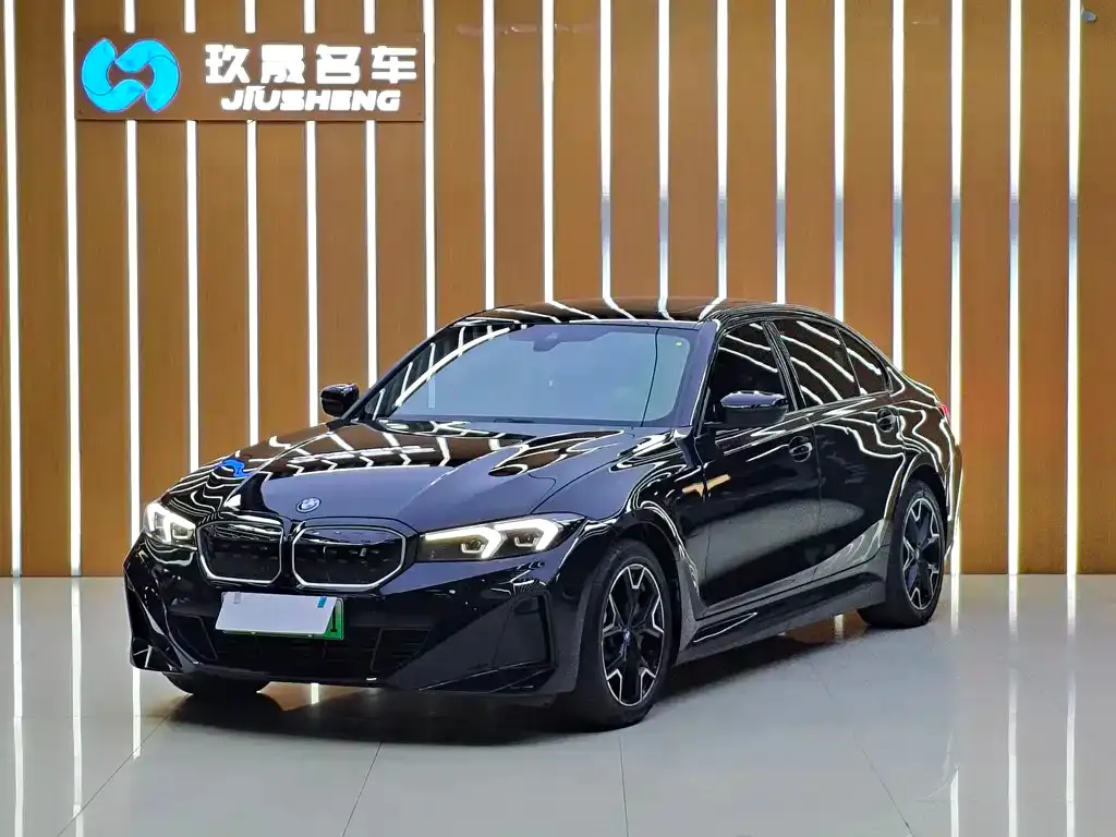 BMW i3 — фото 1