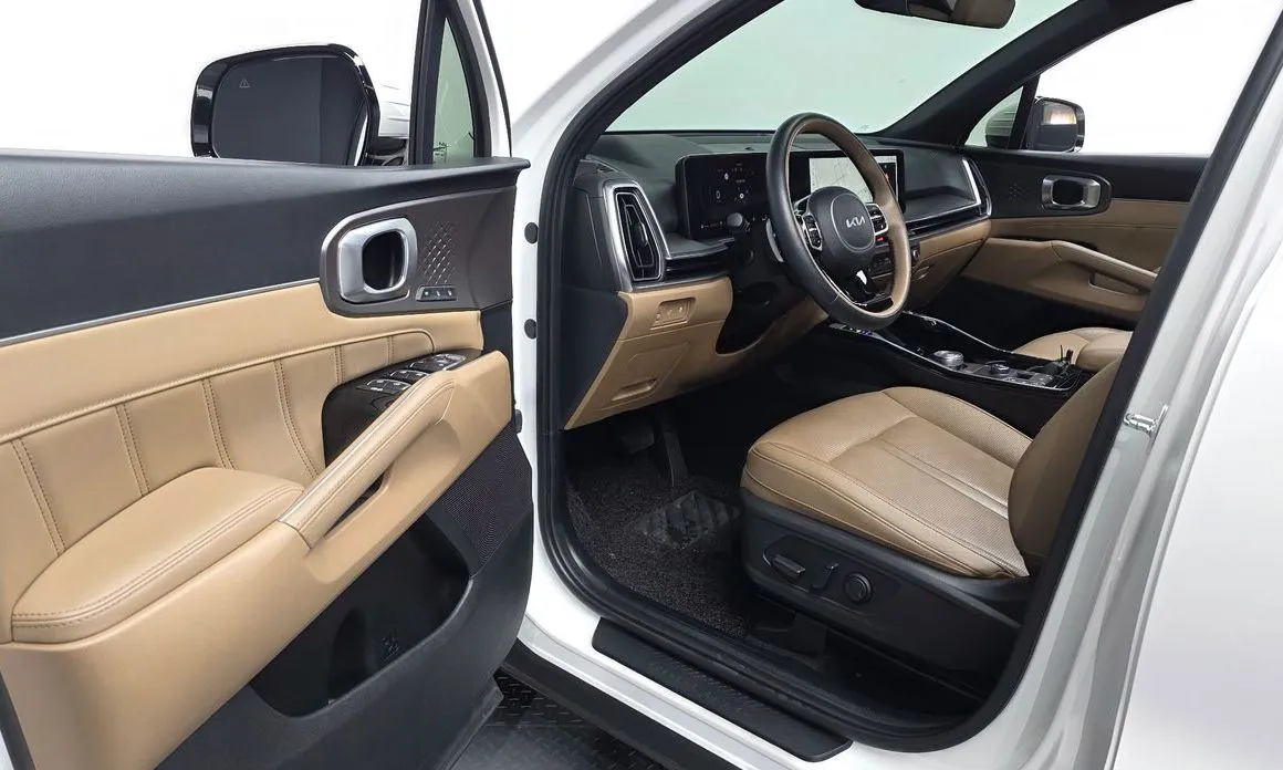 Kia Sorento — фото 10