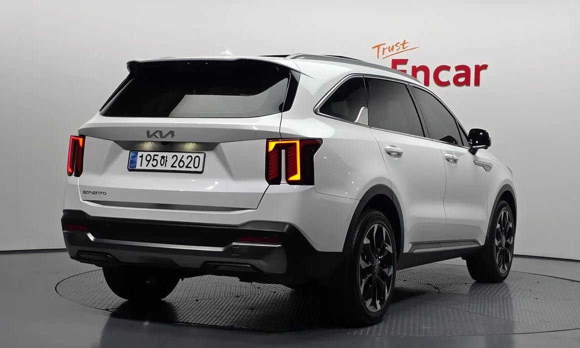 Kia Sorento — фото 4