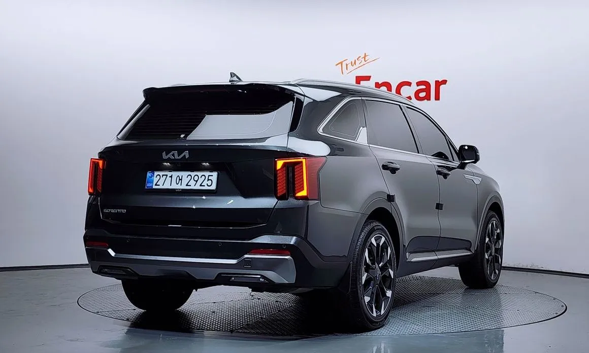 Kia Sorento — фото 3