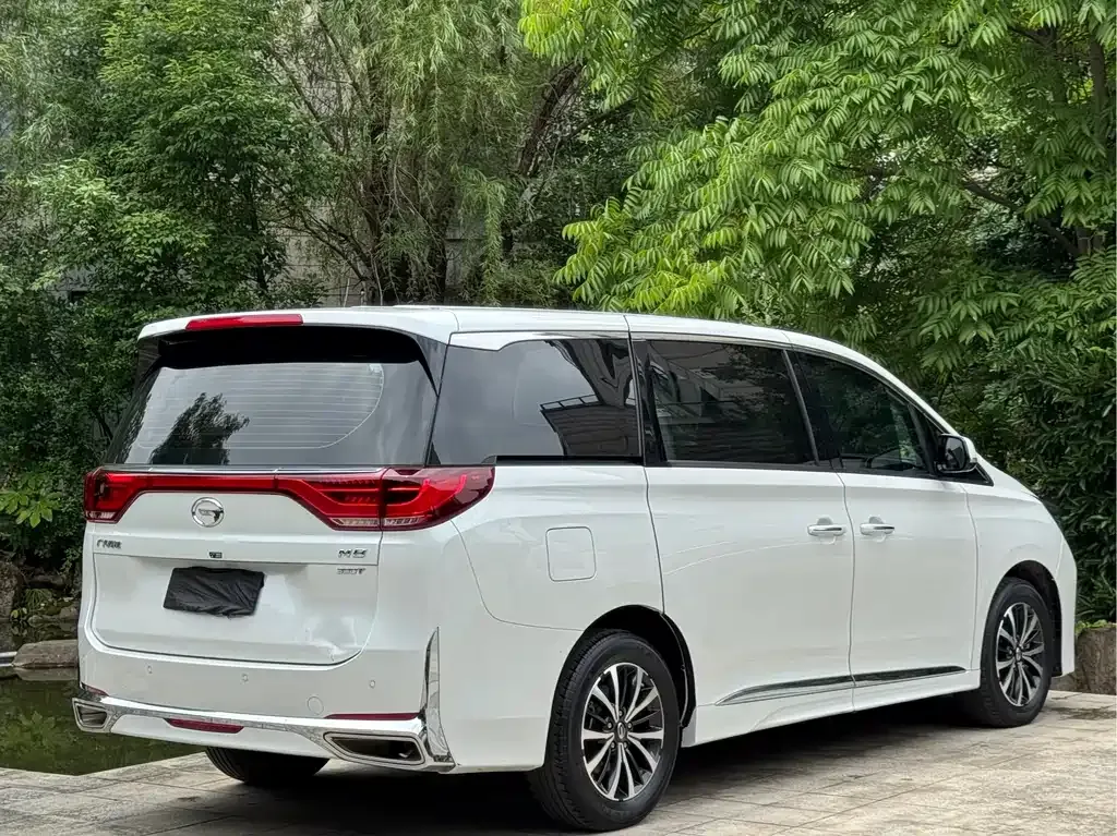 GAC Motor Trumpchi M8 — фото 10