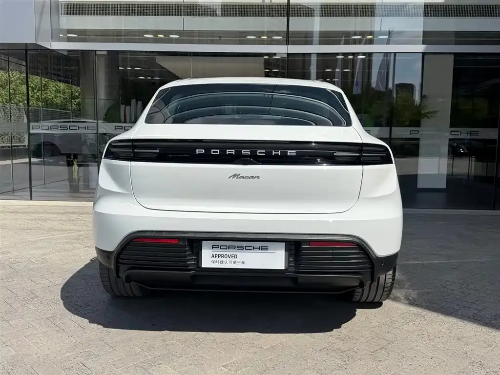 Porsche Macan EV — фото 5