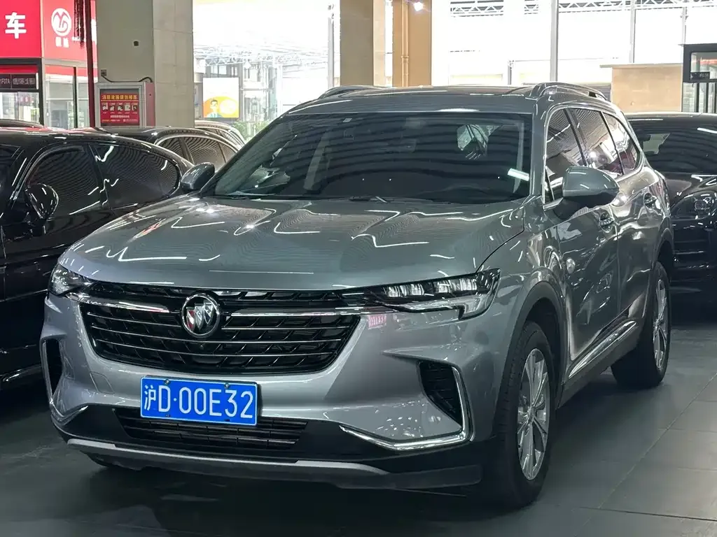 Buick Envision Plus — фото 1