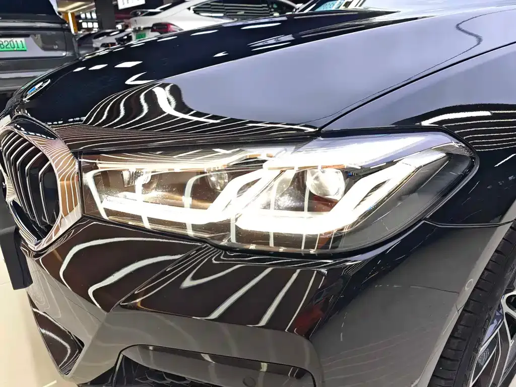 BMW 5 Series New Energy — фото 9