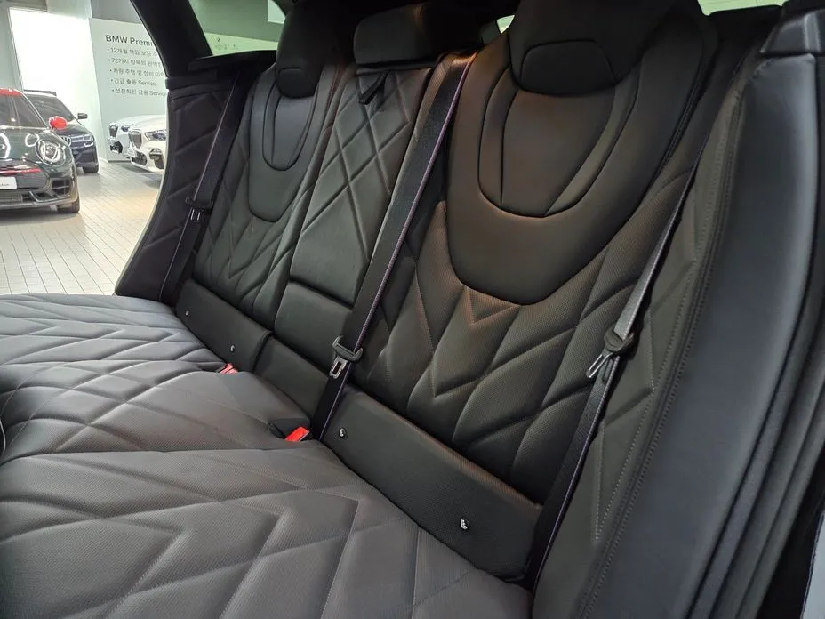 BMW XM — фото 3