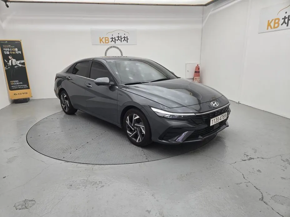 Hyundai AVANTE — фото 4
