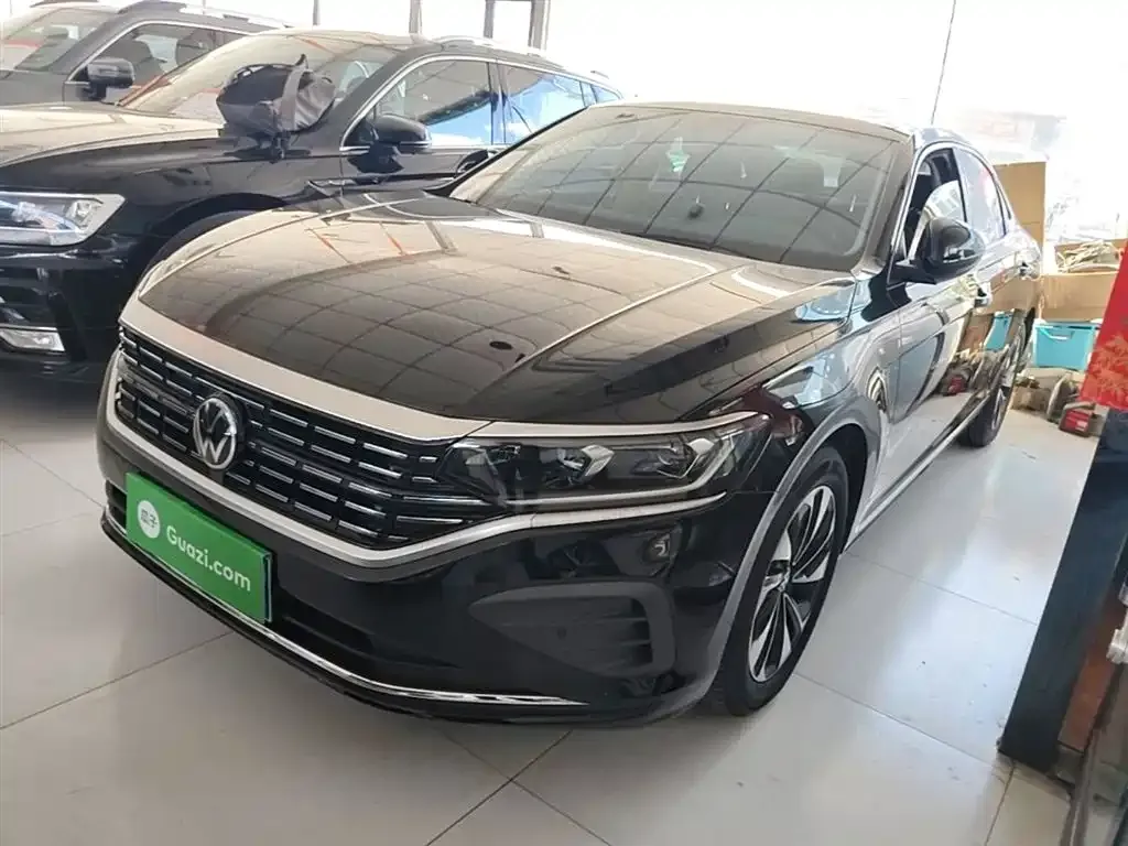 Volkswagen Passat — фото 9